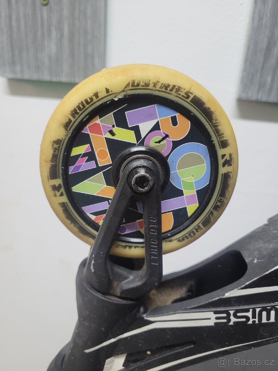 Custom freestyle kolobezka - 3