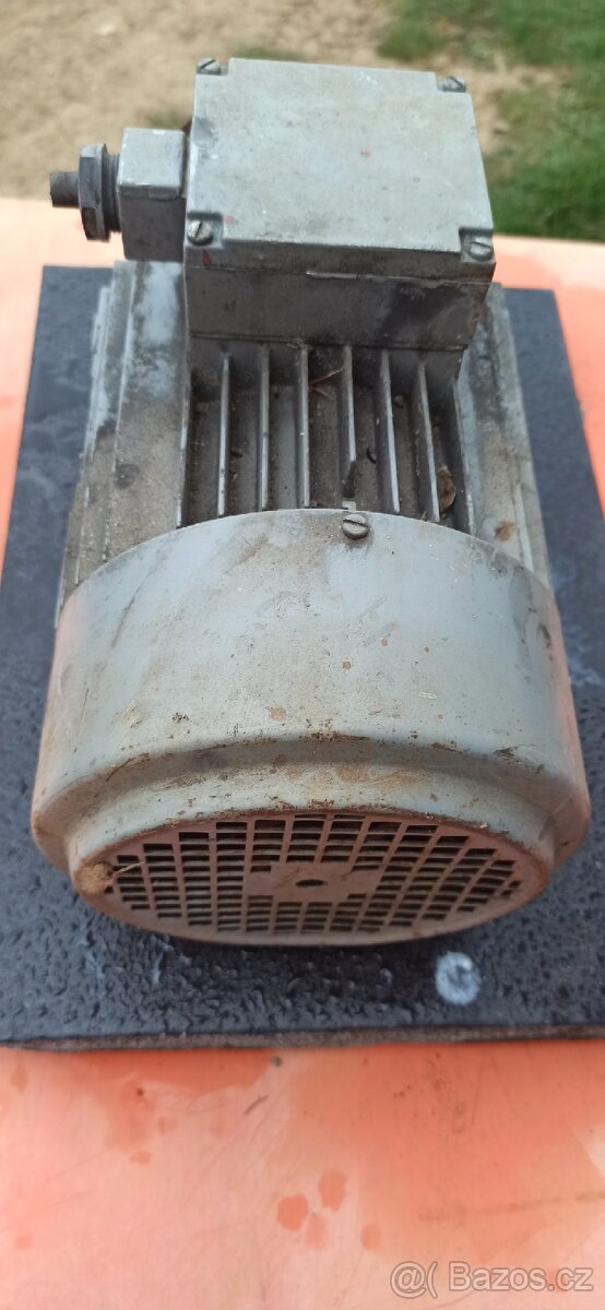 Elektromotor 2,2 KW - 3
