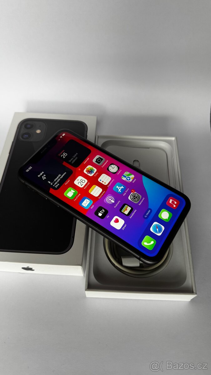 iPhone 11 128GB, černý - 3