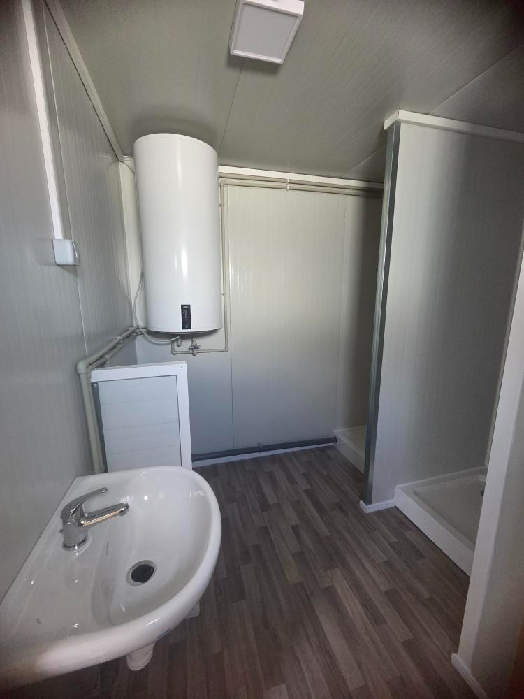 Kancelářský/Obytný kontejner 7 x 3 m - 3