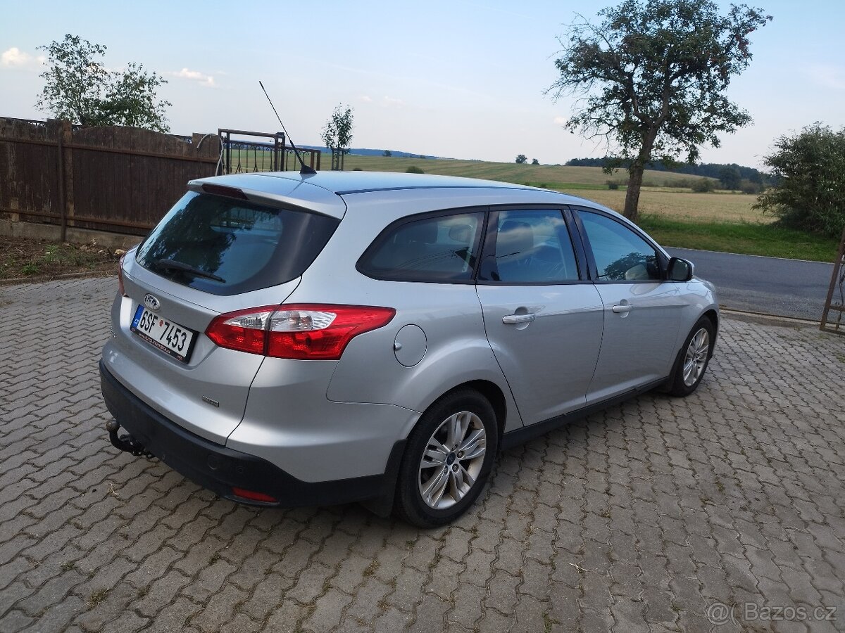 Ford Focus combi 2012 1.6tdci 85kw 6kvalt - 3