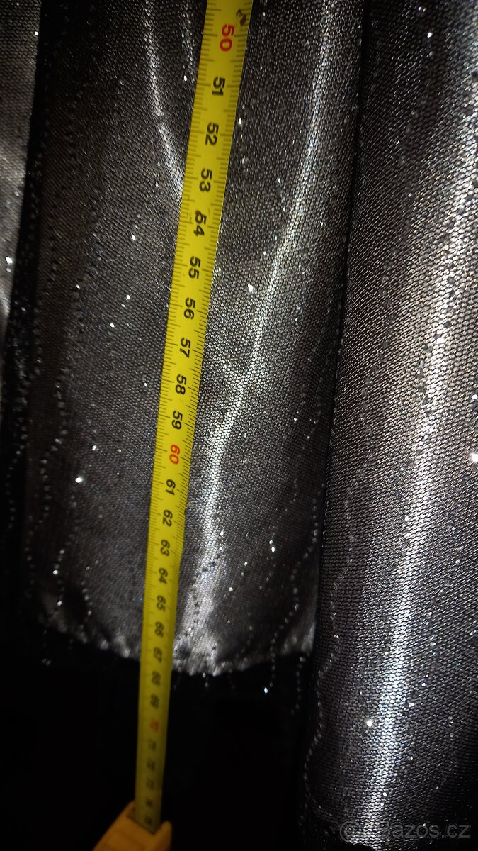 Krásné šedo-stříbrné šatičky 6-let - 3