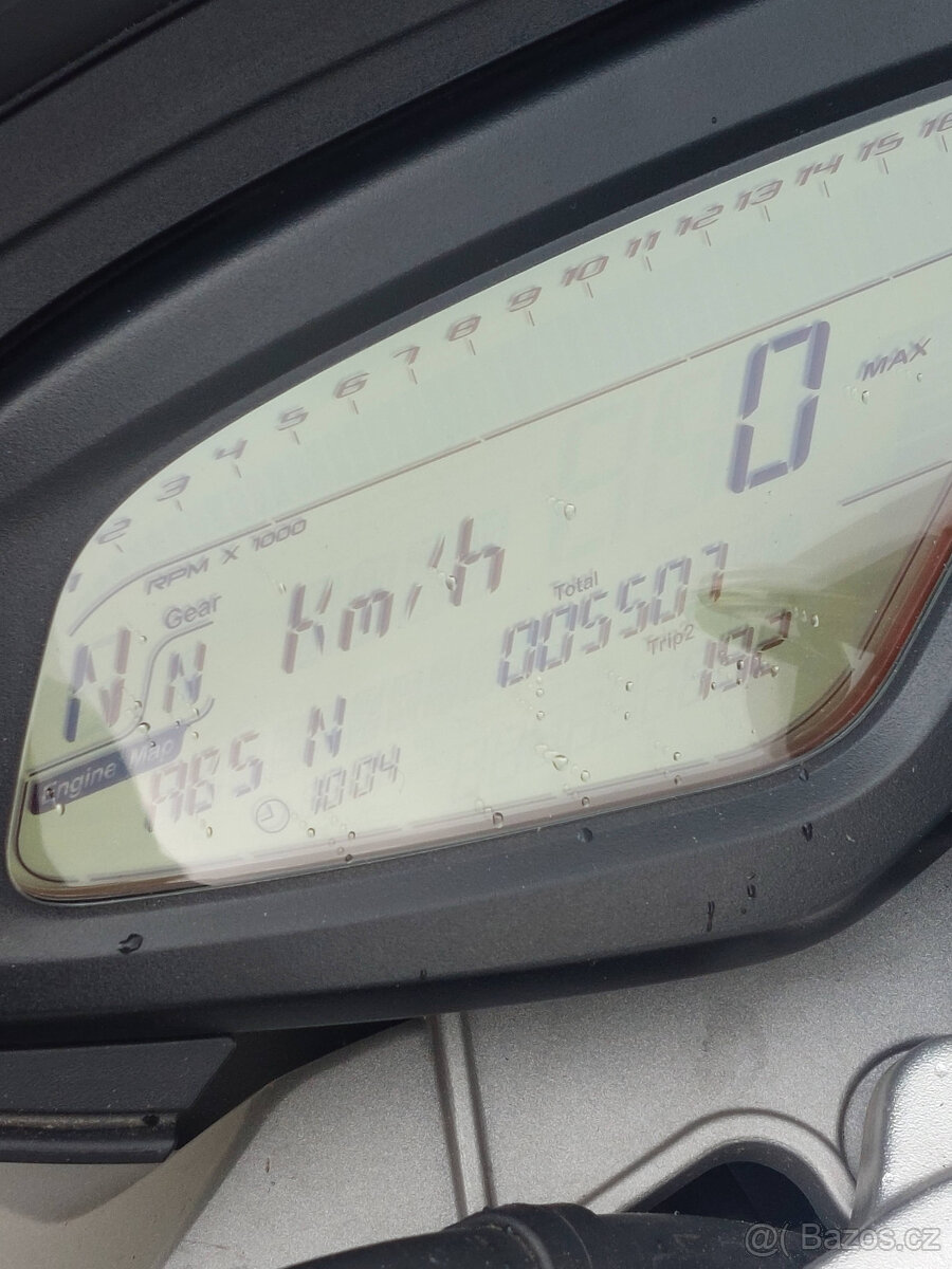 MV Agusta Brutale 675 - 3