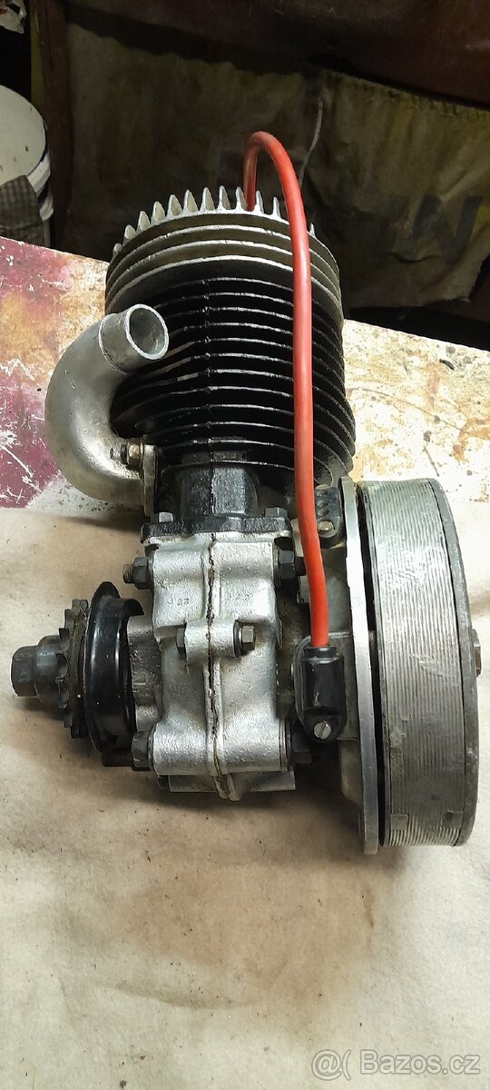 Jawa speciál 175 - 3