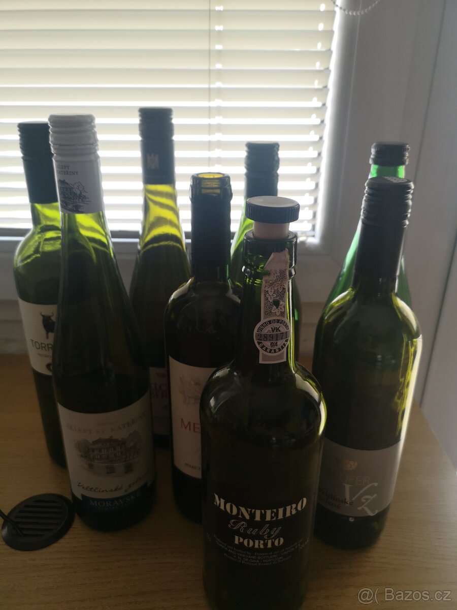 Zavařovací hlava,sklenky s víčky,láhve-bílé, zelené-0,7-1,5l - 3