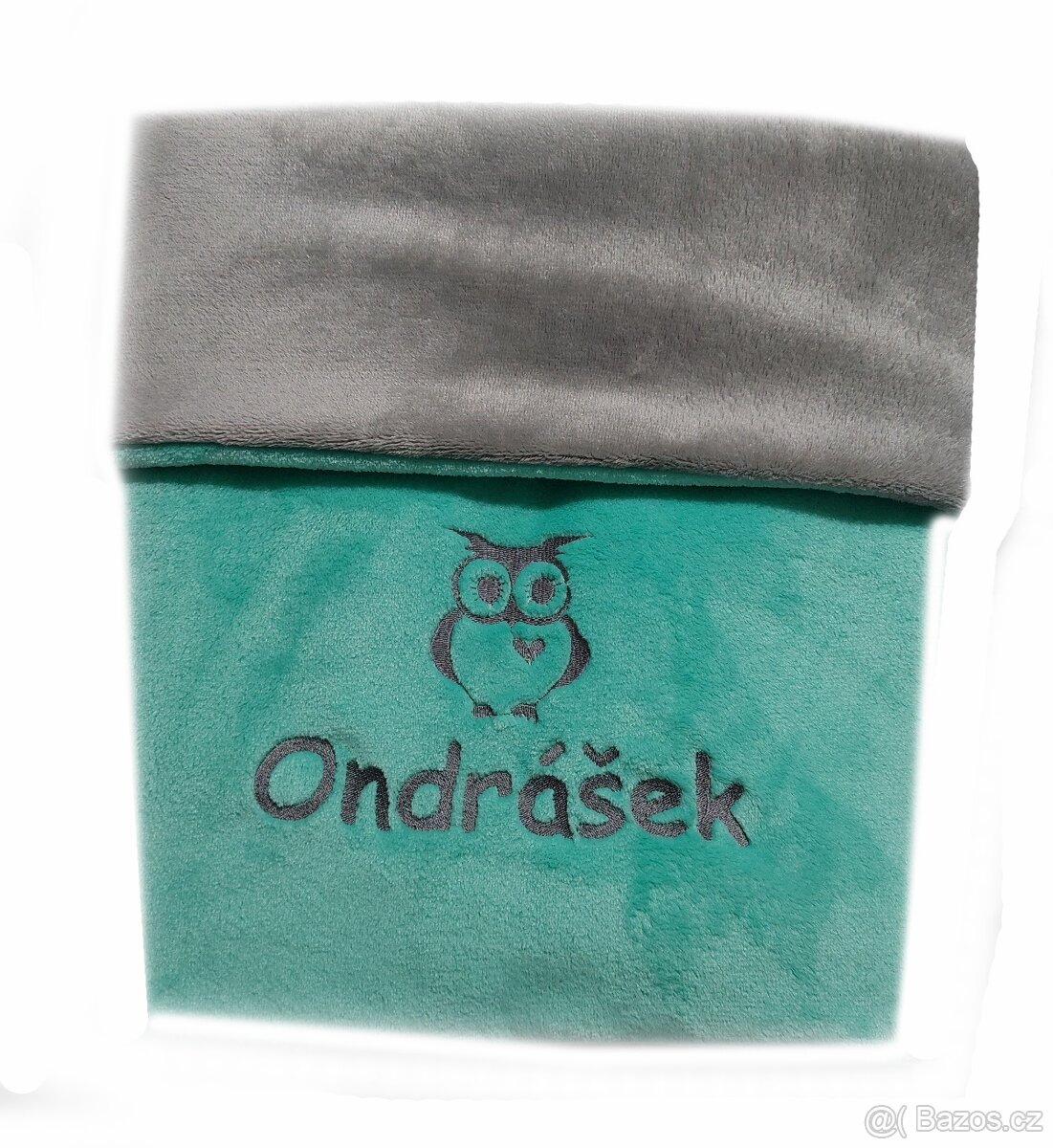 deka s výšivkou jména a obrázku na přání - více barev - 3