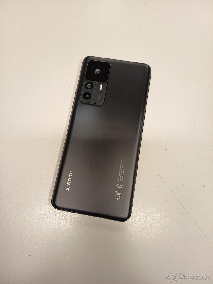 Xiaomi 12T - 8/128 GB - černý - perfektní stav - 3