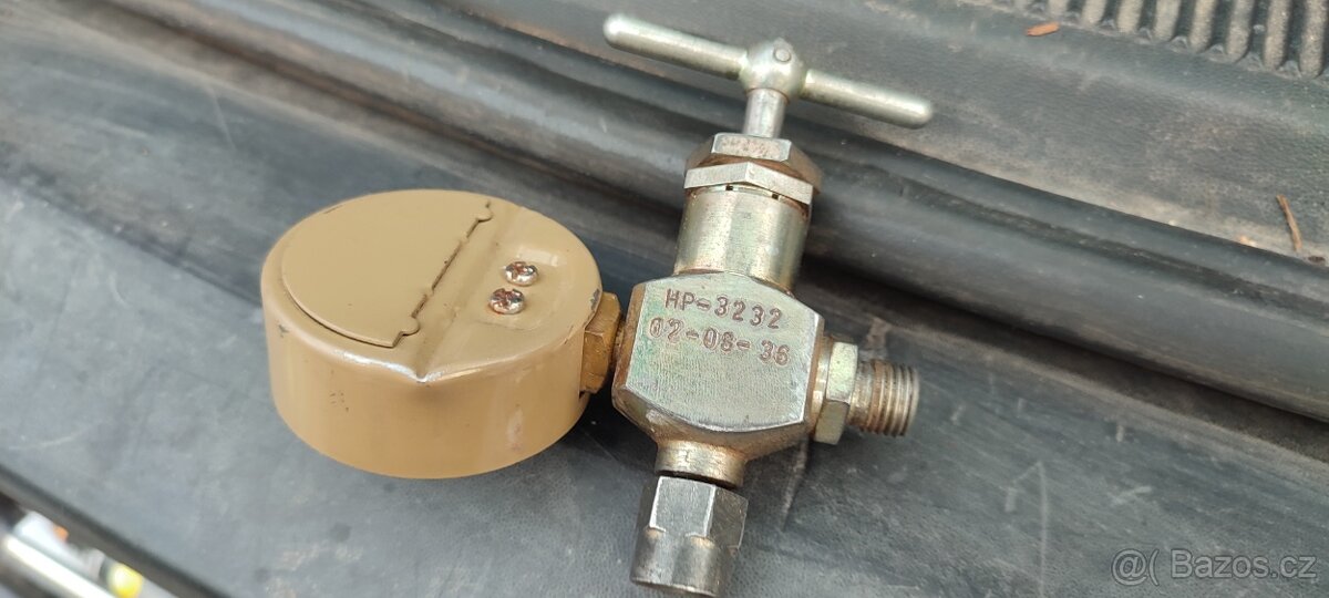 Ventil na dofuk dusíku do kladiva - 3