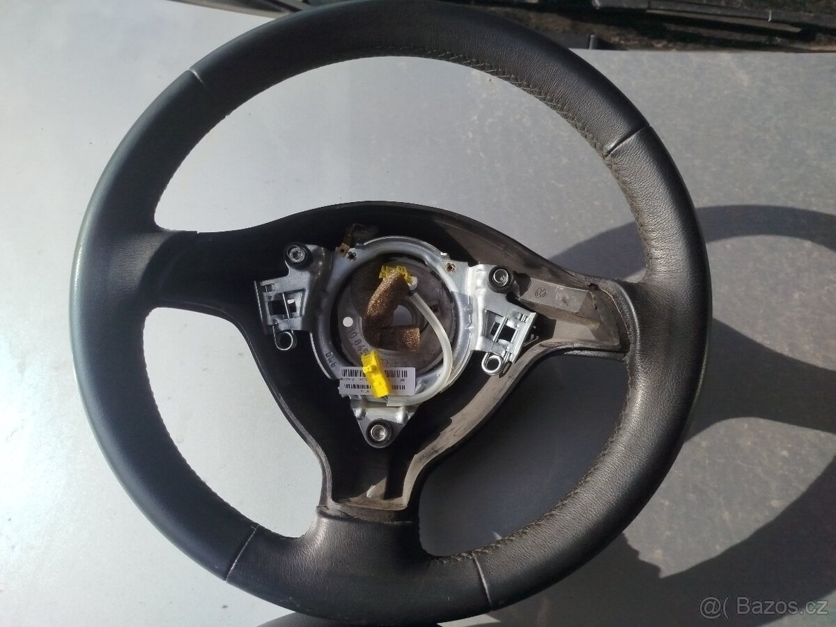Tří ramenný volant Š Fabia1 - 3