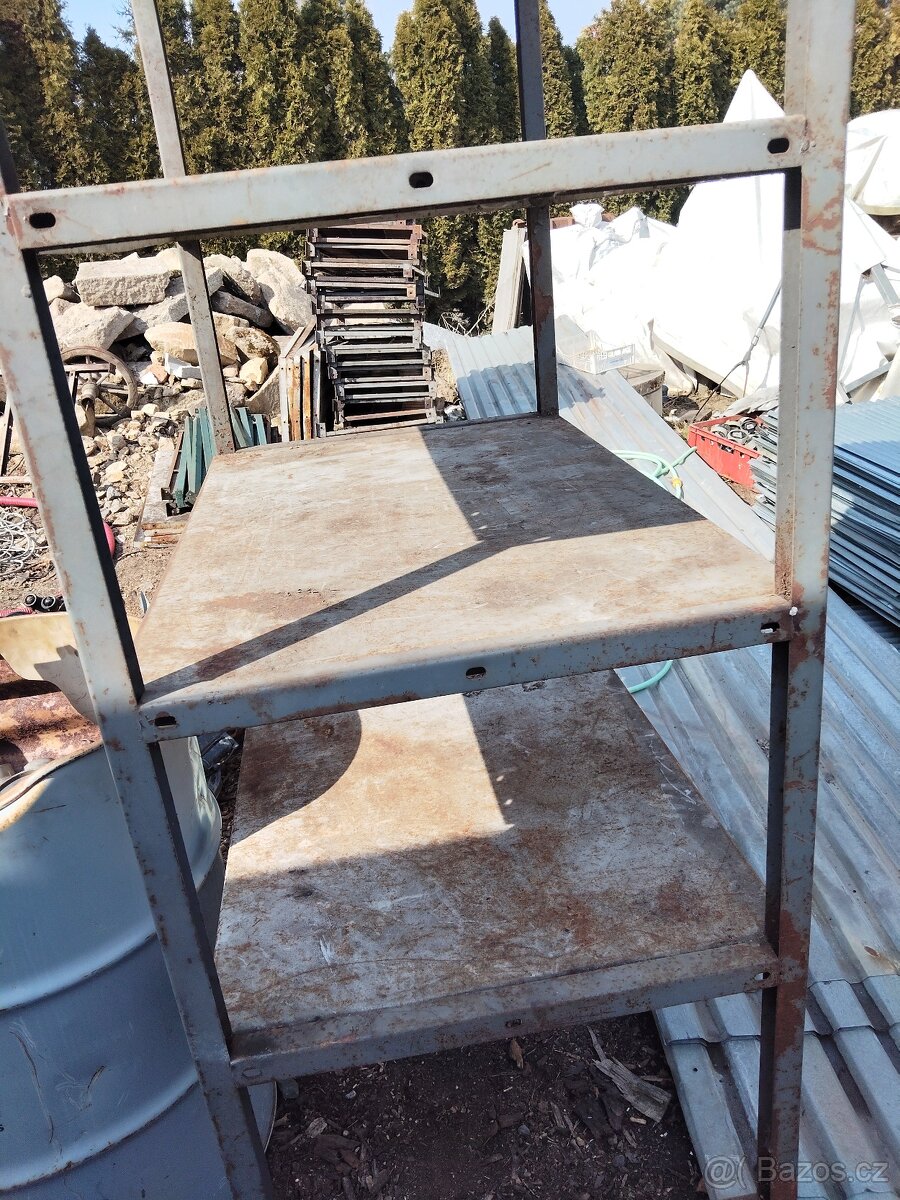 Starší regály 2 - 3