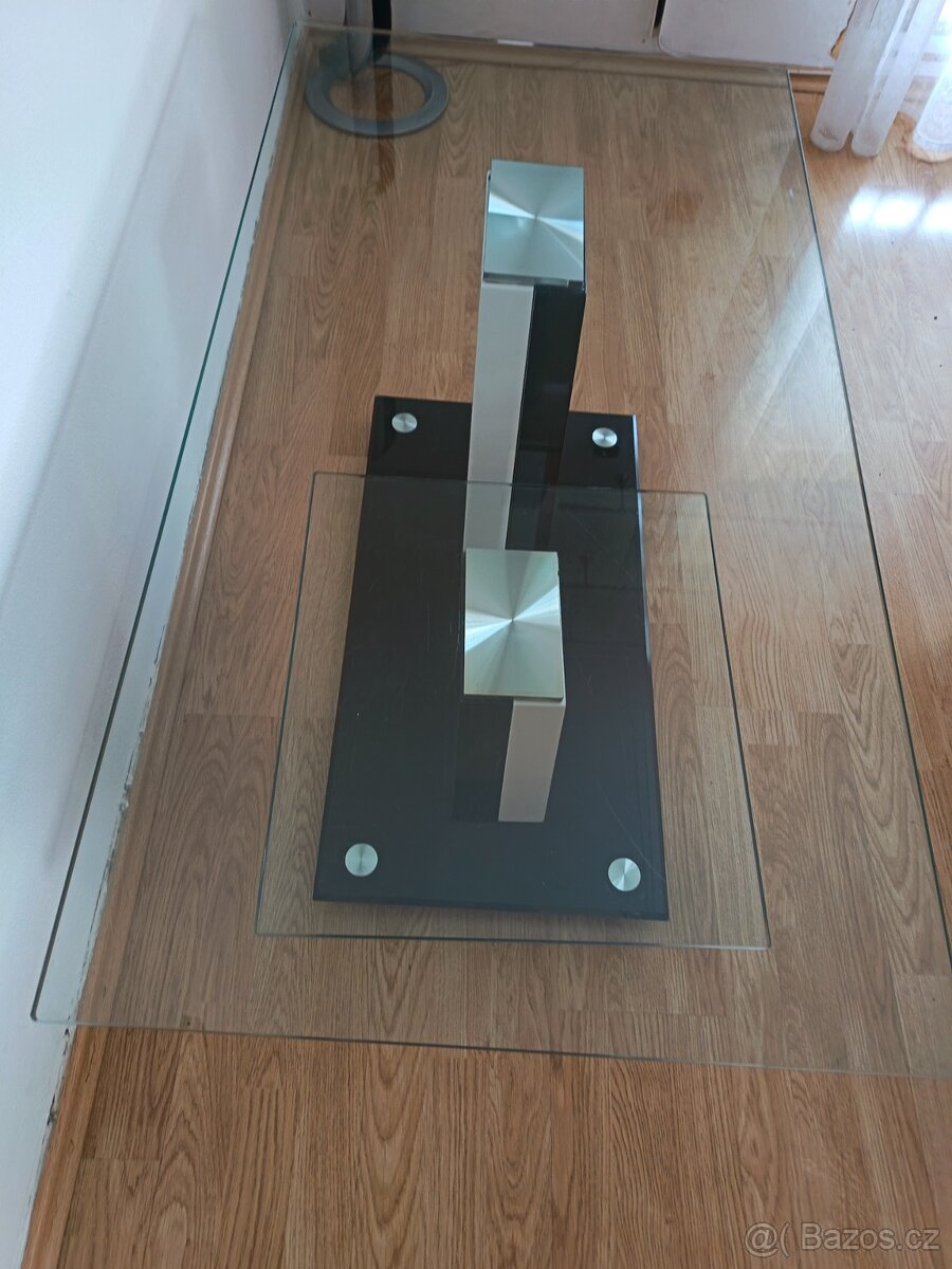 Konferenční stolek - 3