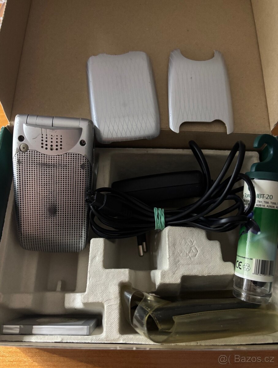 Sony Ericsson Z600 - 3