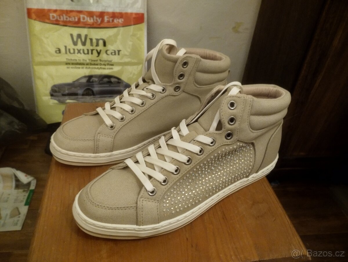 Prodám různé typy bot - 3