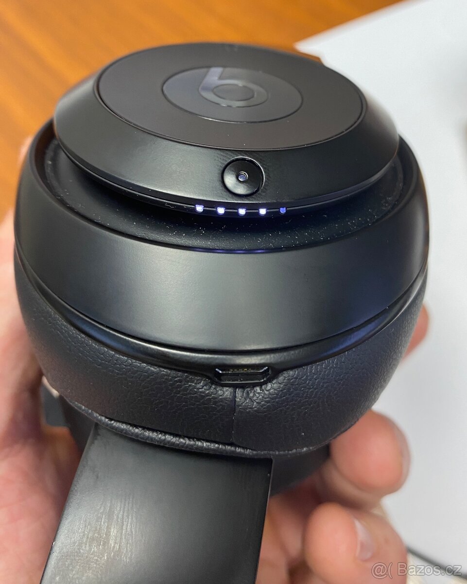 Bezdrátová sluchátka Beats Studio3 Wireless - 3