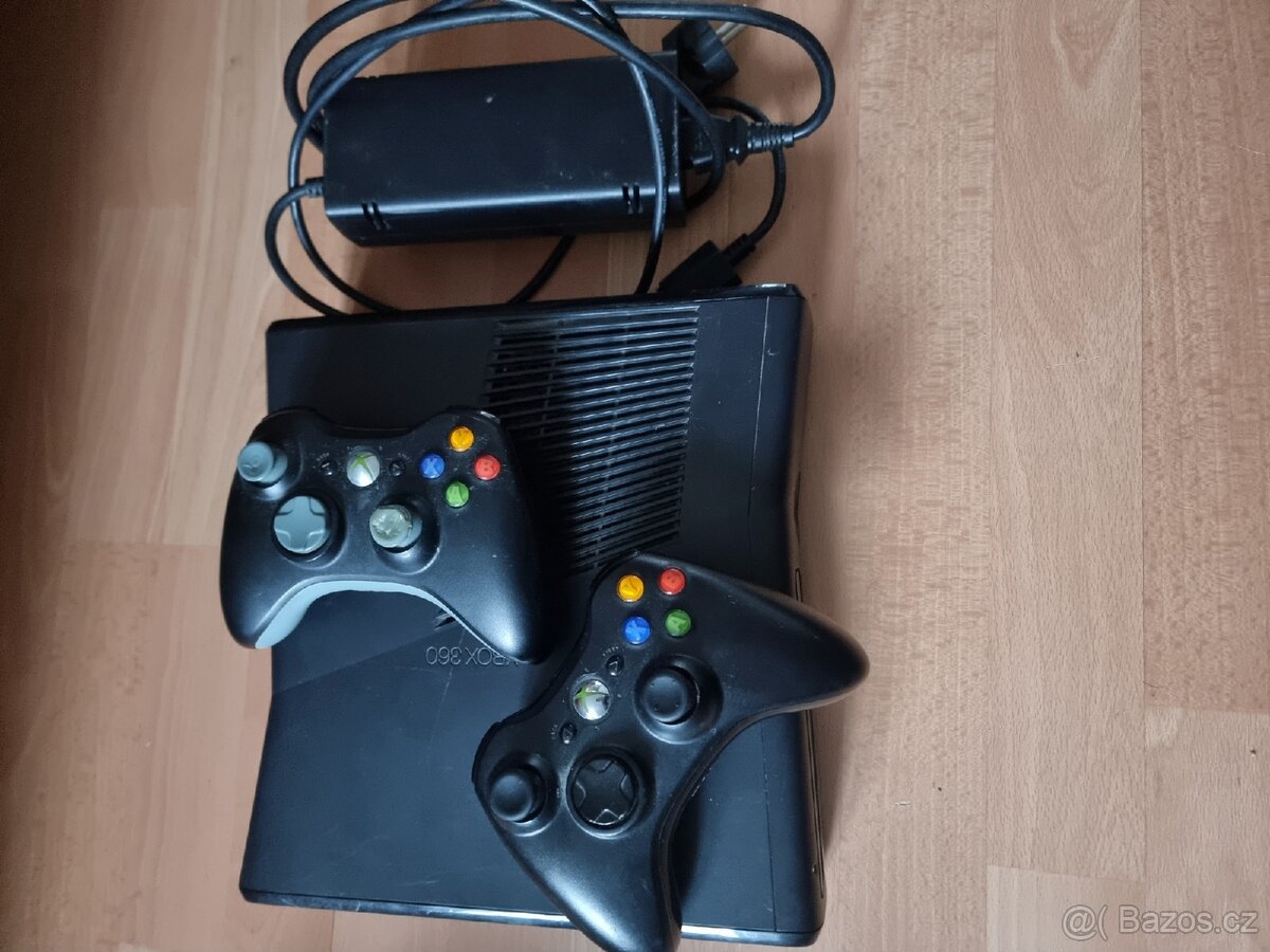 XBOX 360 - 3