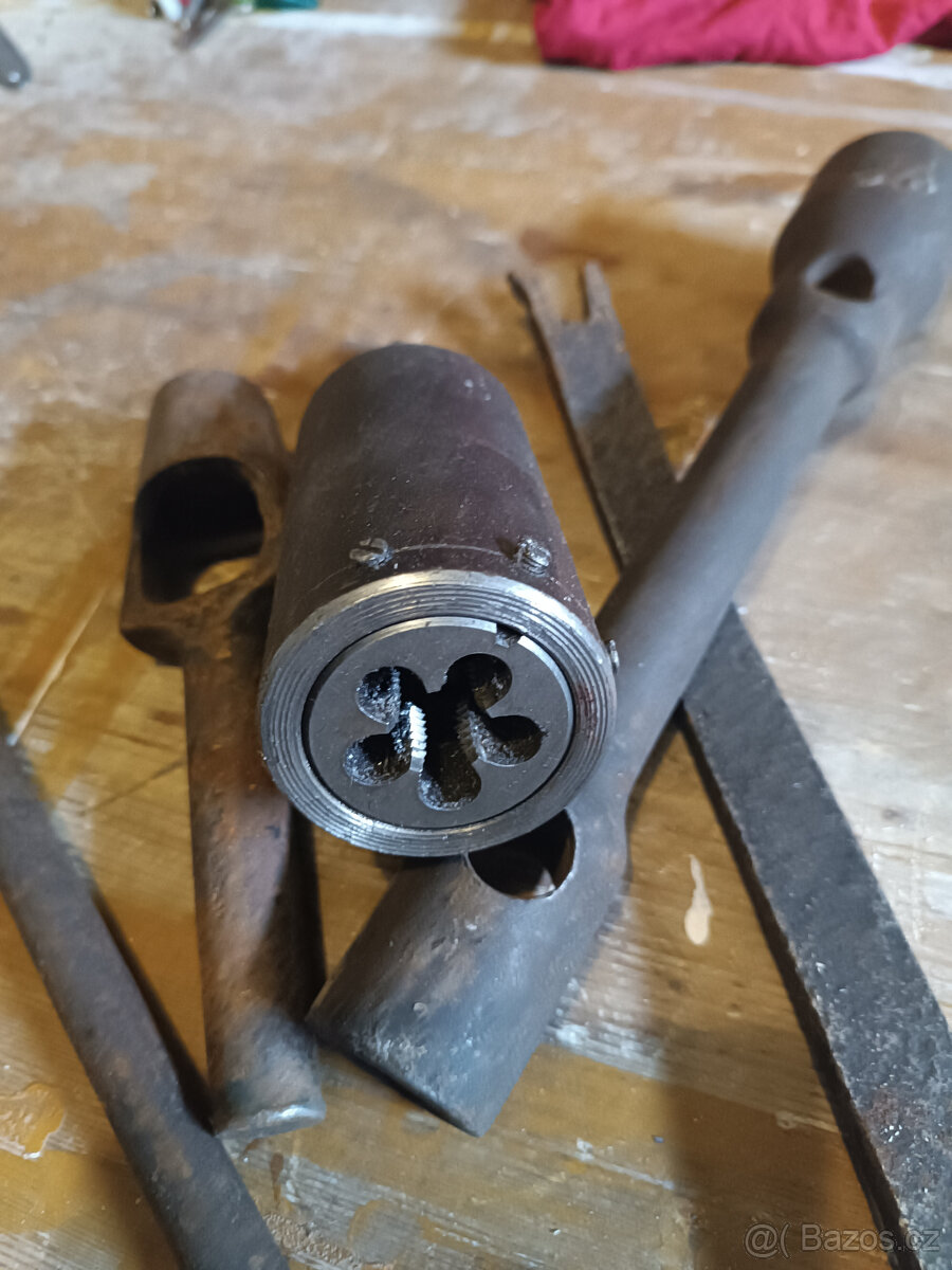 Staré nářadí, č.4 - 3