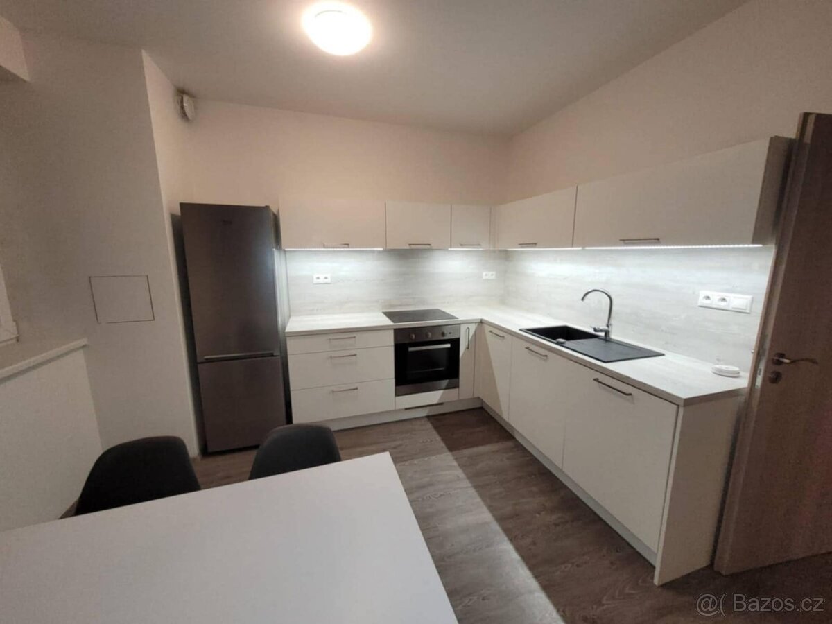 Pronájem Olomouc Řepčín 2kk novostavba - 3