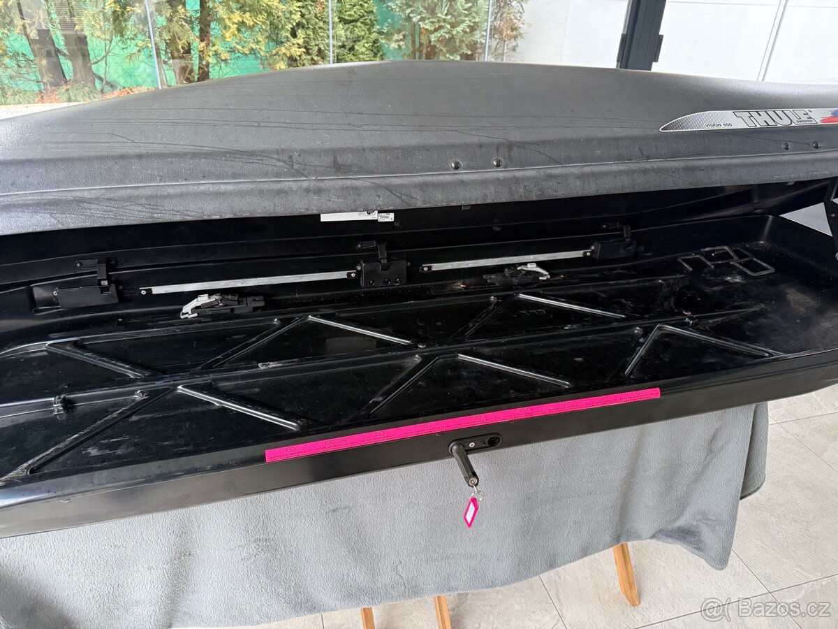 THULE střešní box na lyže - 3