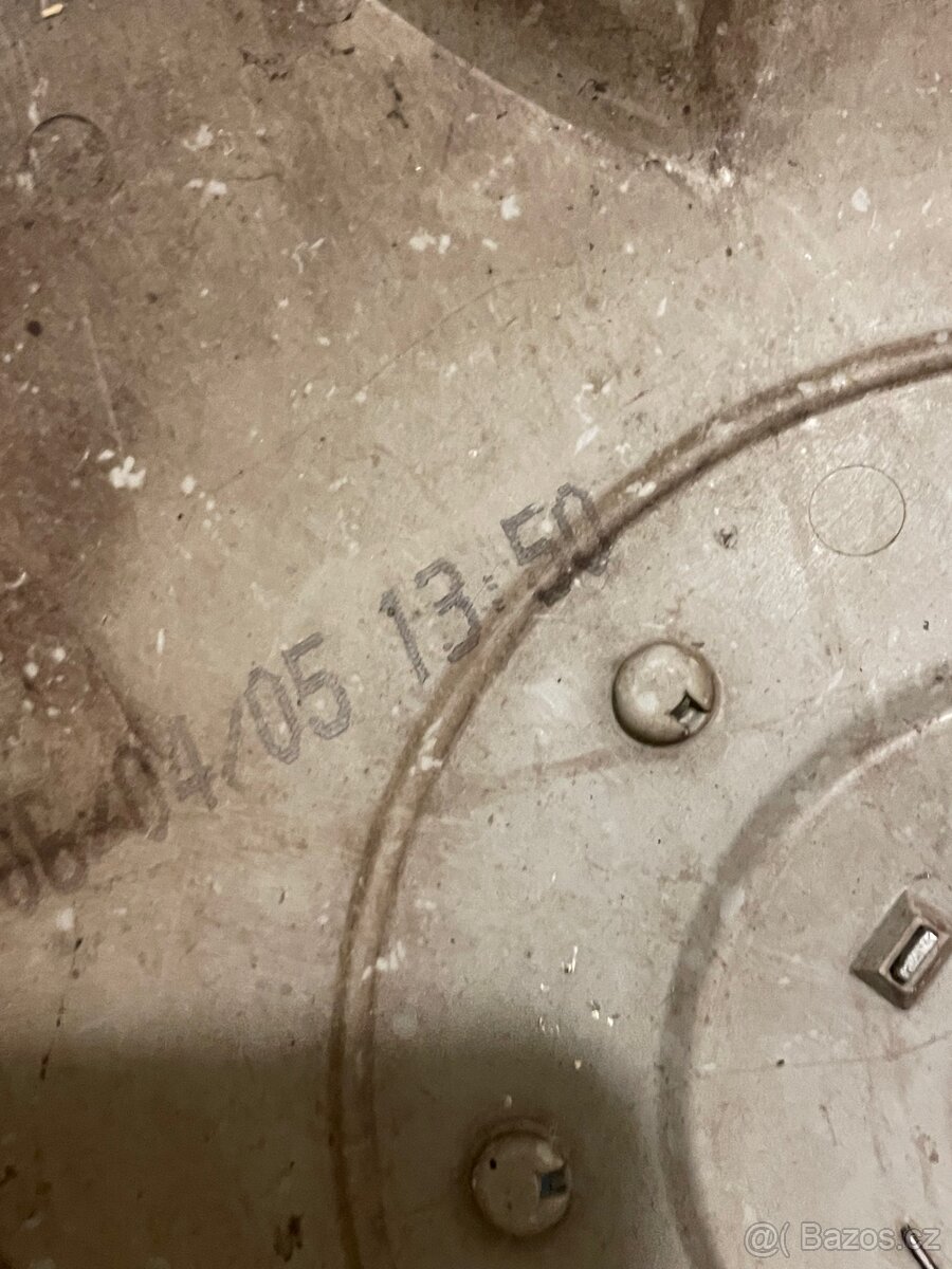 Poklice nissan almera 15" 3ks - 3