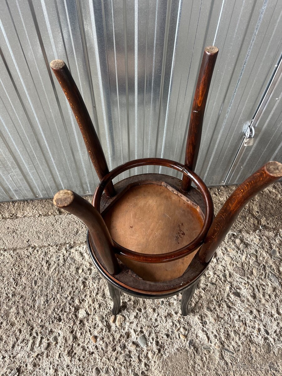 Thonet stoličky - 3
