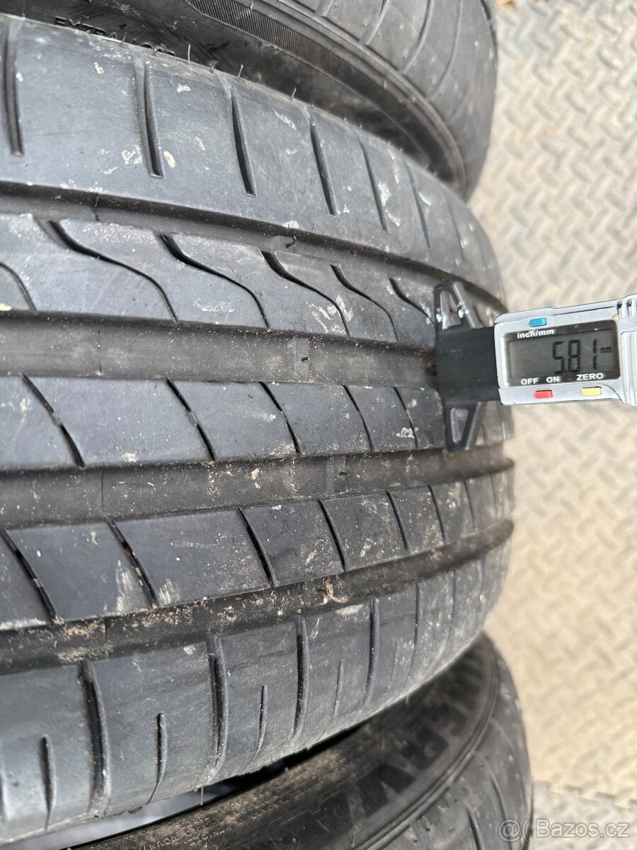 225/40/19 - Minerva letní sada pneu - 3