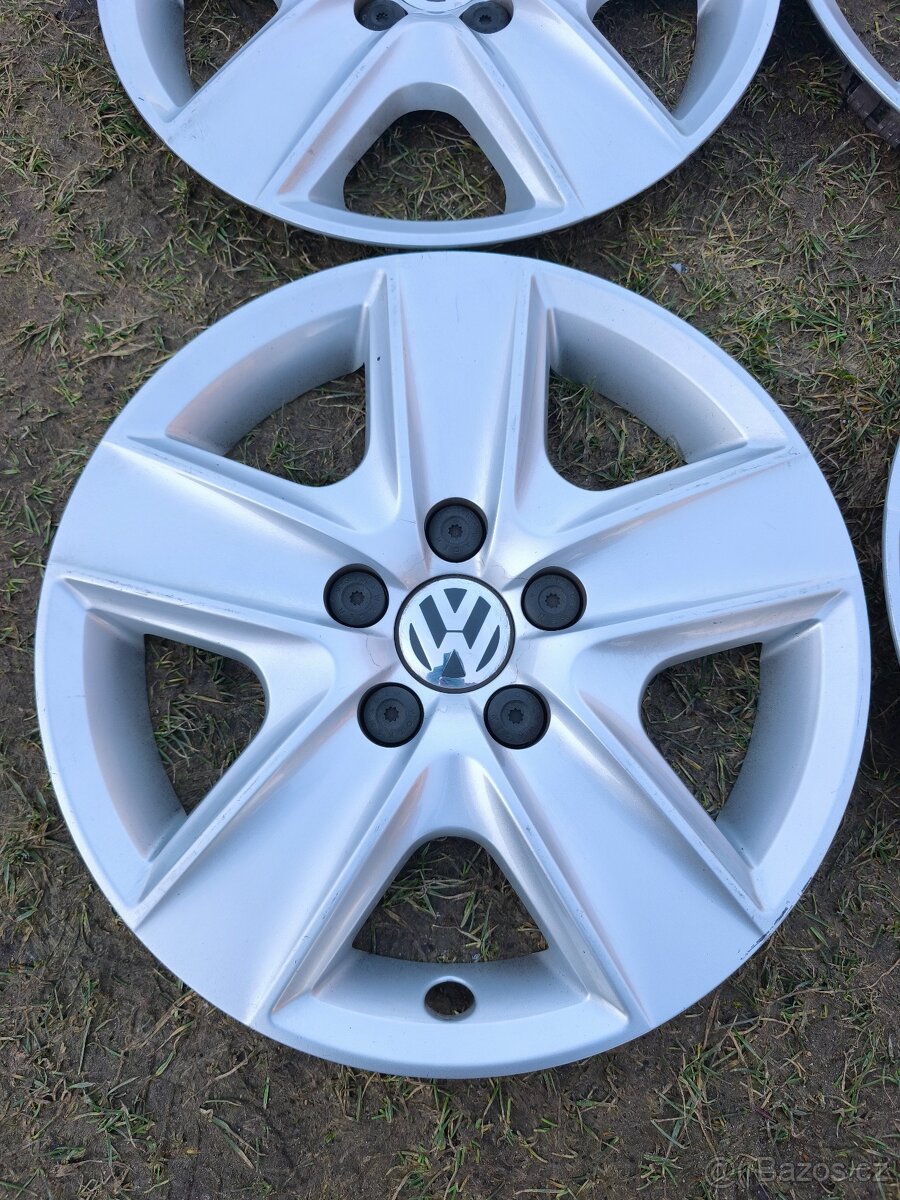 Kryty kol VW - 16' - 3