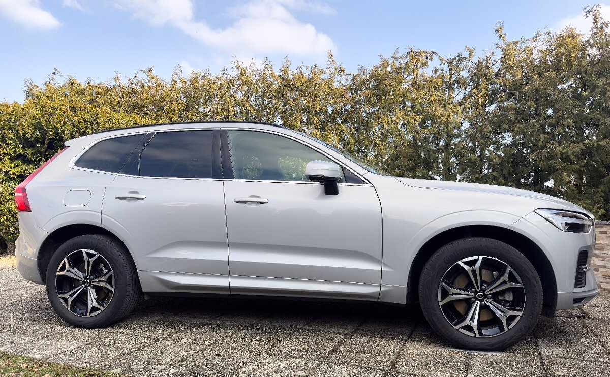 Volvo XC60 B4 Mild-Hybrid Momentum Pro – 1. majitel, ČR, 41t - 3