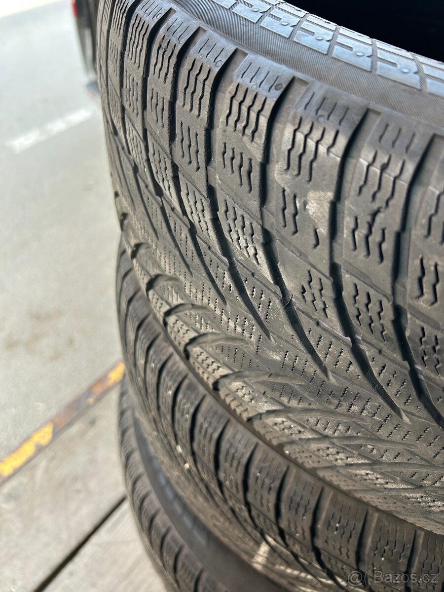 Pneumatiky 235/55R17 - 3