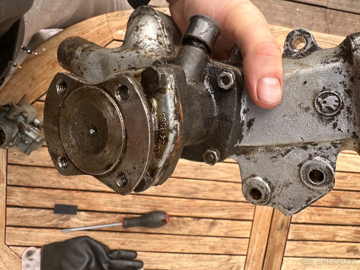 Vodní pumpa spartak Octavia - 3