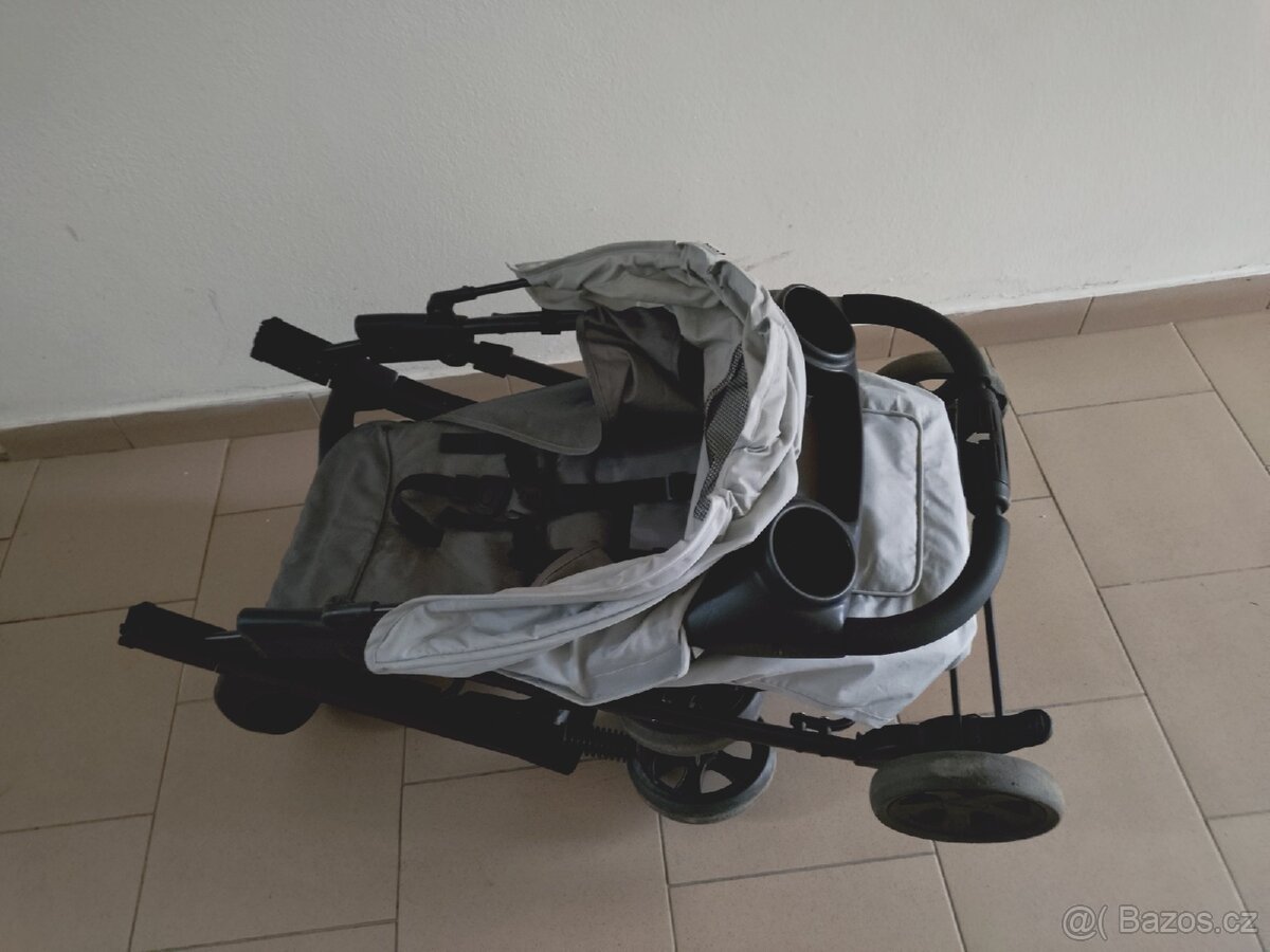 Kočárek Hauck fun for kids - 3