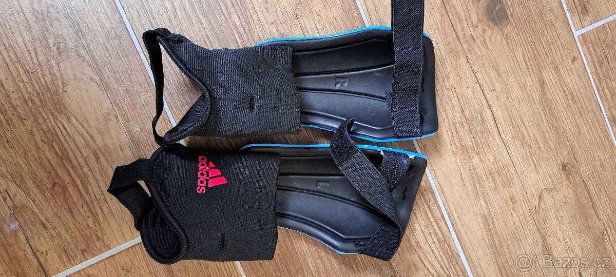 Chrániče holeně Adidas - 3