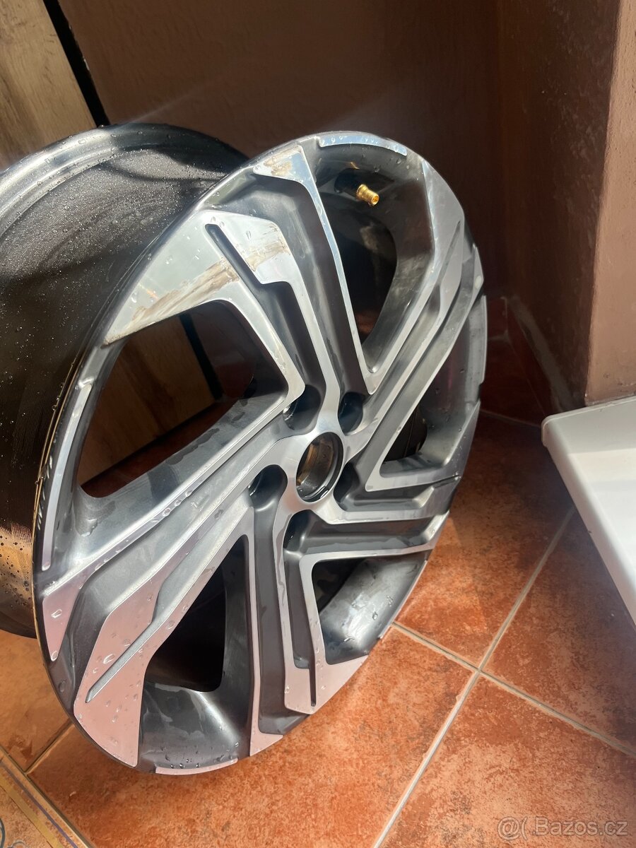 Originál disk kola od vozu SANTA FE - 3