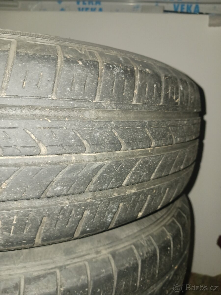 Disky s pneu + poklice - 3