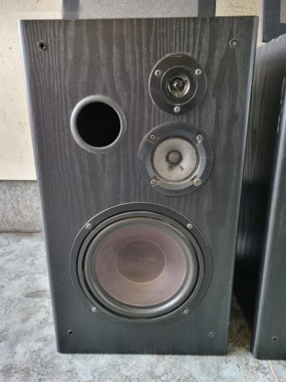 Reproduktory GRUNDIG SLB-1 - 3