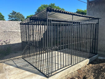 Voliéra – kotec pro psa s dovozem a montáží. - 3