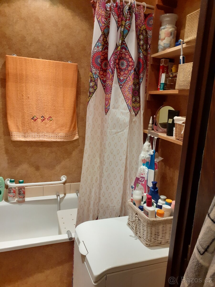 Pronajmu 2+1 Kladno Krocehlavy - 3