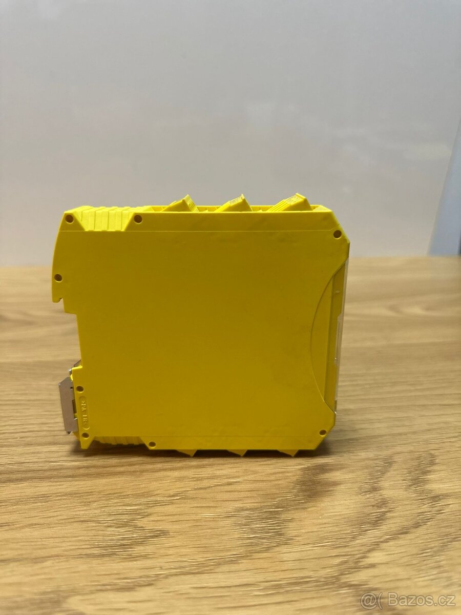 ReeR MOSAIC M1 bezpečnostní jednotka (M1 – Main Unit) - 3