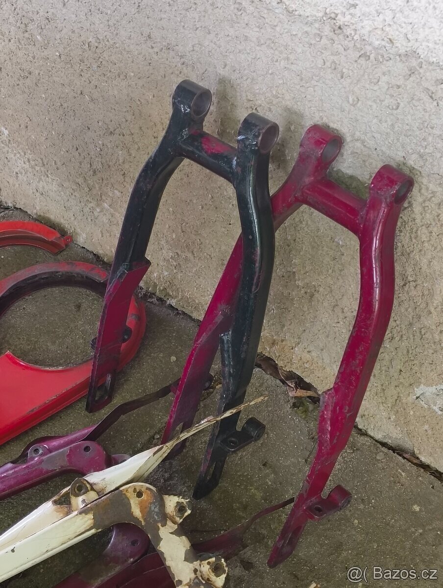 Díly Jawa Sport 250 350 361 590 19' kola californian ne ČZ - 3