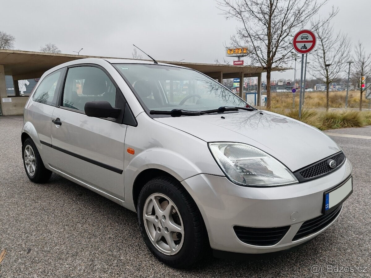Citroen C3 1.4 benzín 54kW 2011 96000km 1. majitelka - 3