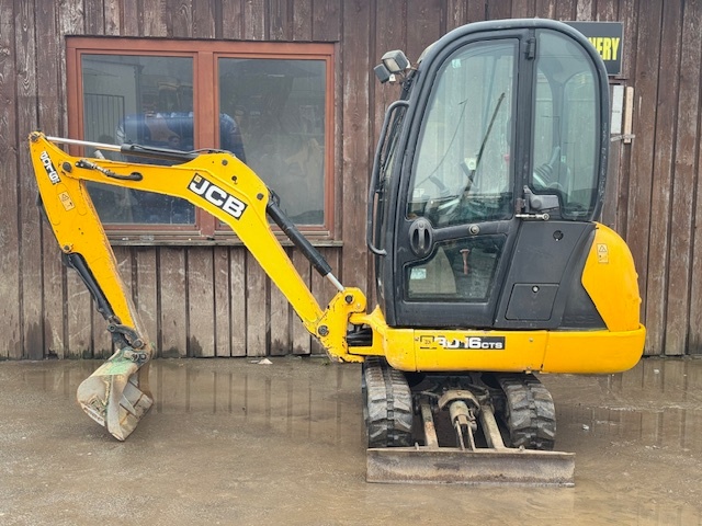 Pásový bagr JCB 8016 - 3