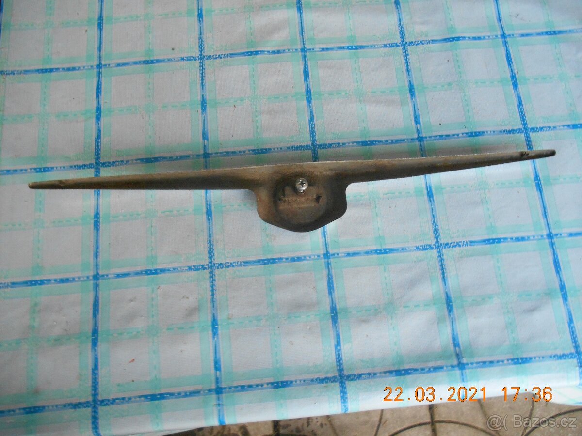 lišta přední masky škoda 1000 mb - 3