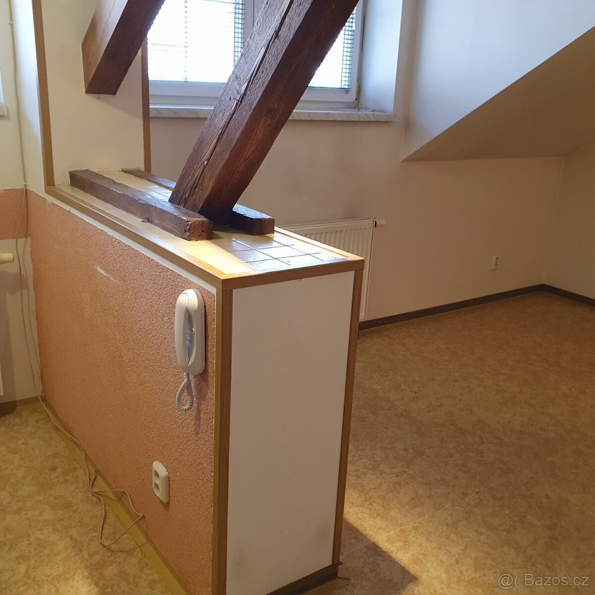 V Prachaticích podkrovní byt 2+1 - 3