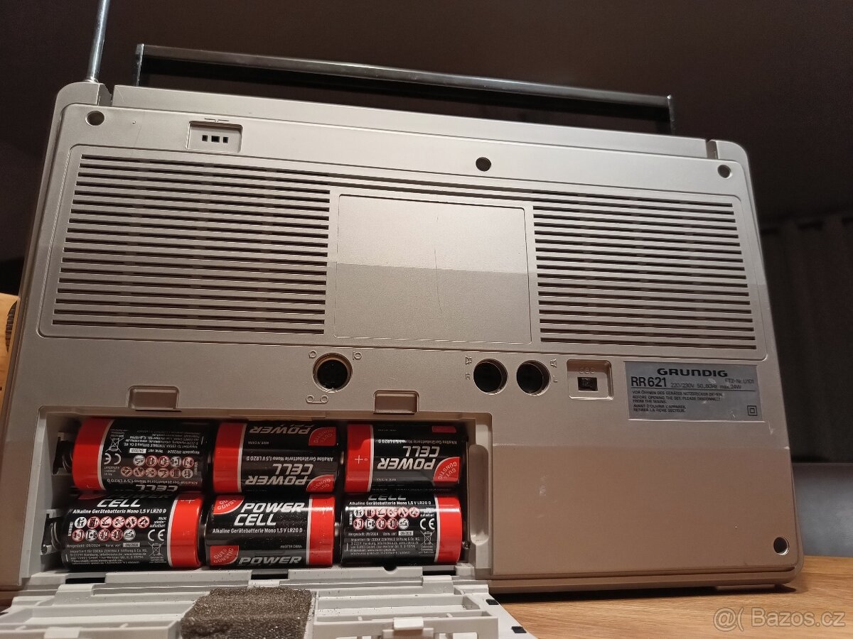 GRUNDIG RR 621 Elite - 3