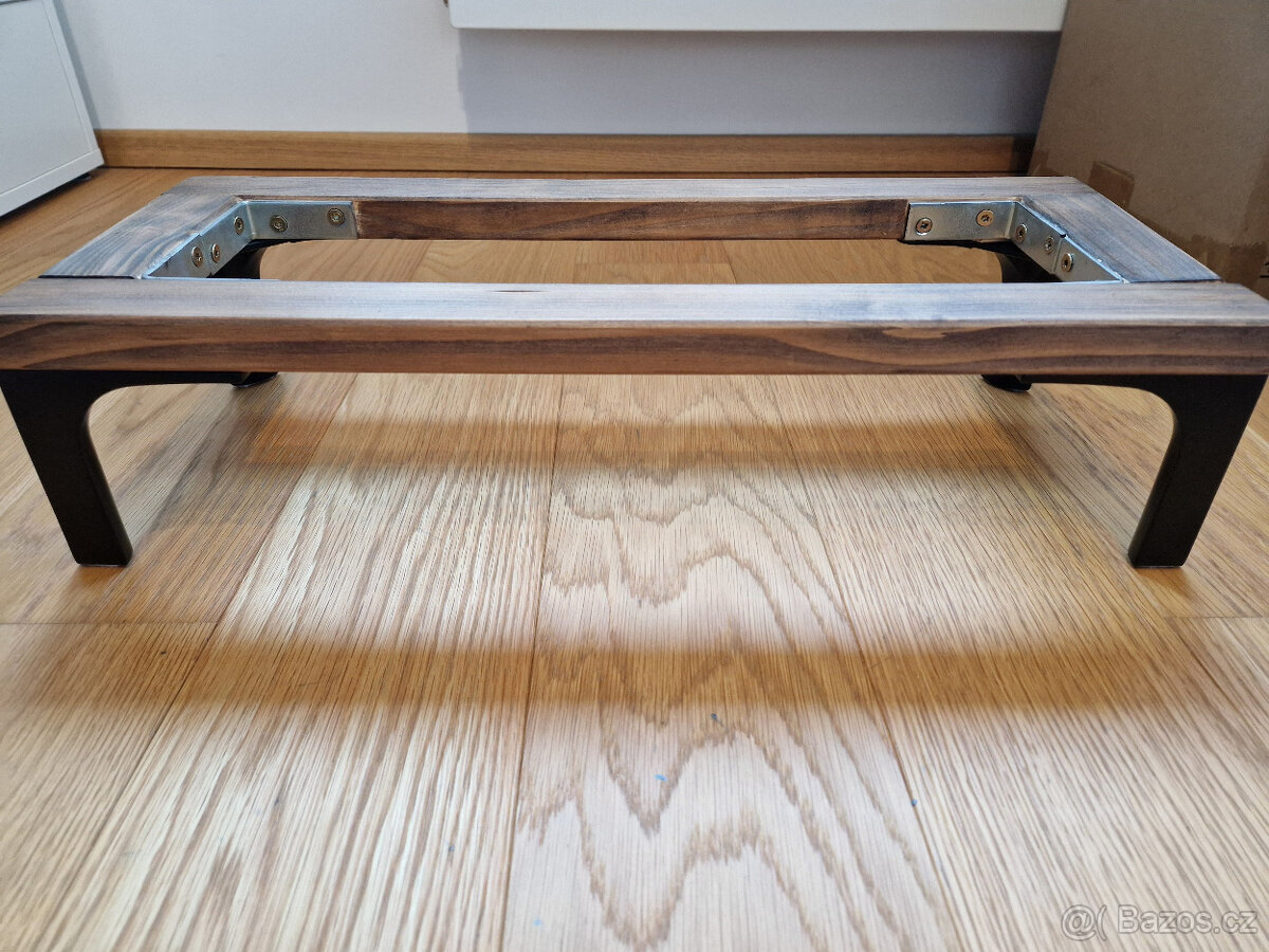 Stolička pod PC Case - ruční výroba - 3