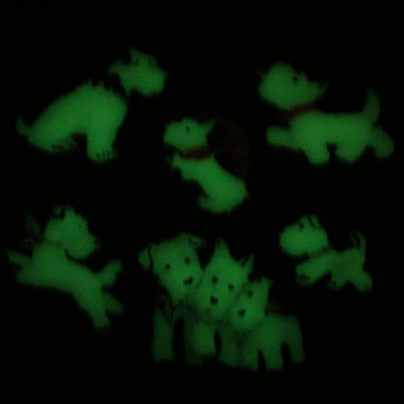 Fosforová, fosforeskující brož - pes, pejsek - 3