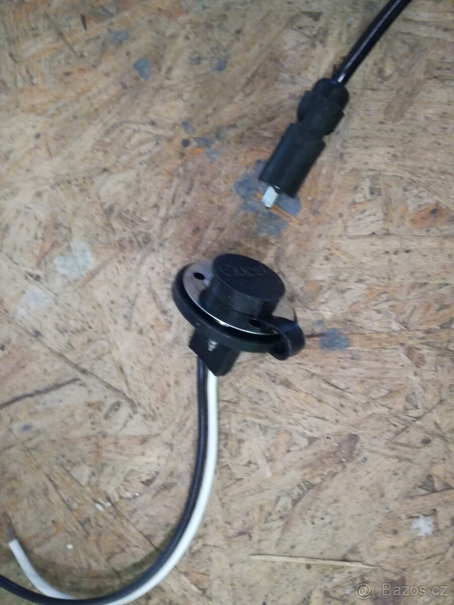 LODNI HLEDÁČEK ručníí bez držáku - 3