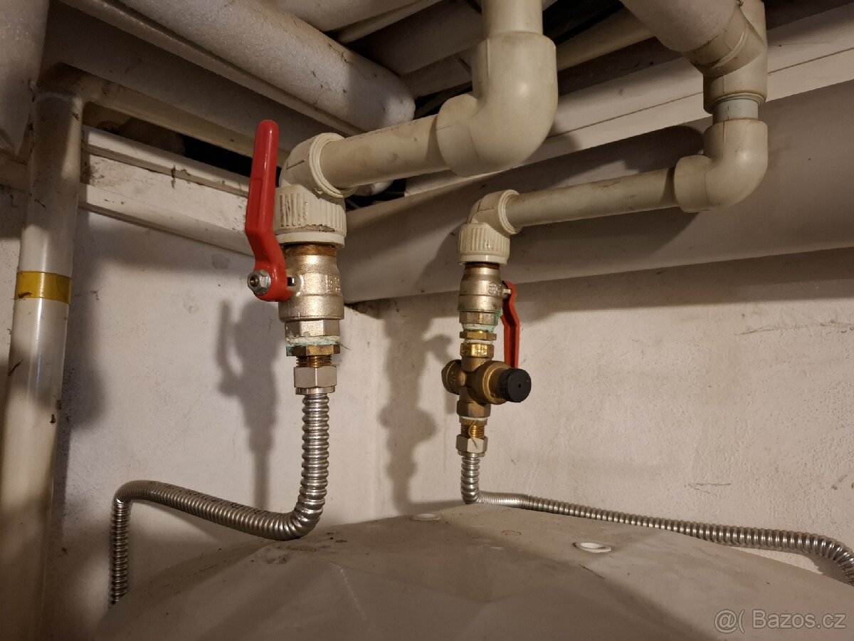 Kotel starý 6 let enbra - 3