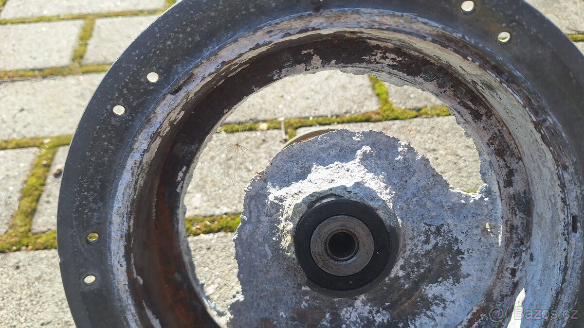 Cz motokros predný náboj - - 3