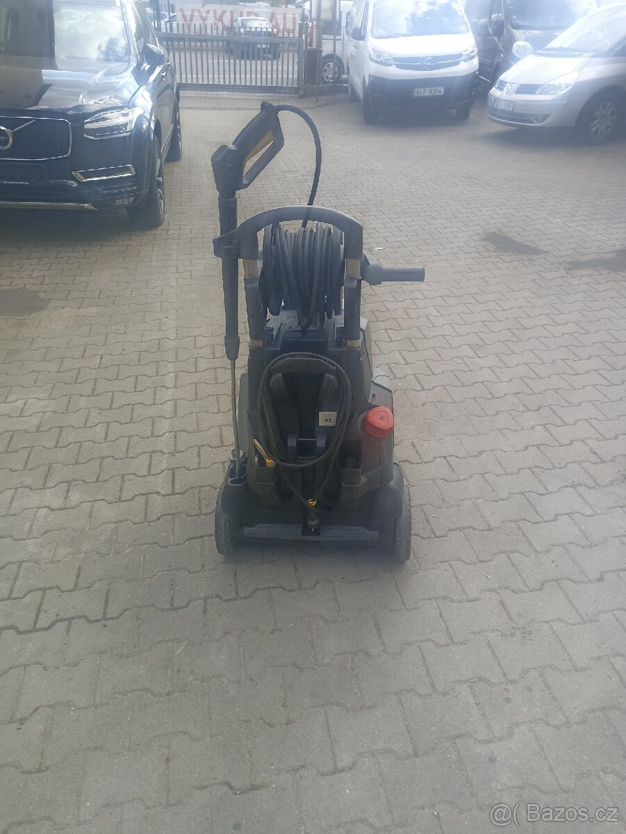 Vysokotlaký čistič Karcher Profesionál - 3