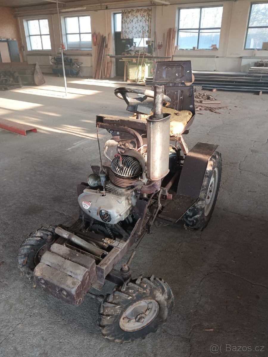 Malotraktor domácí výroby - 3